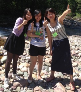 Tiffany, Amy and Rainbow at Greenough Park